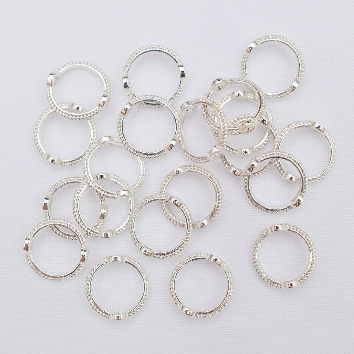 50PCS 18K Gold Filled Beads Collar Pattern Circle Round With Holes Silver For Jewelry Making DIY Beads Doki Decor Silver 9mm 