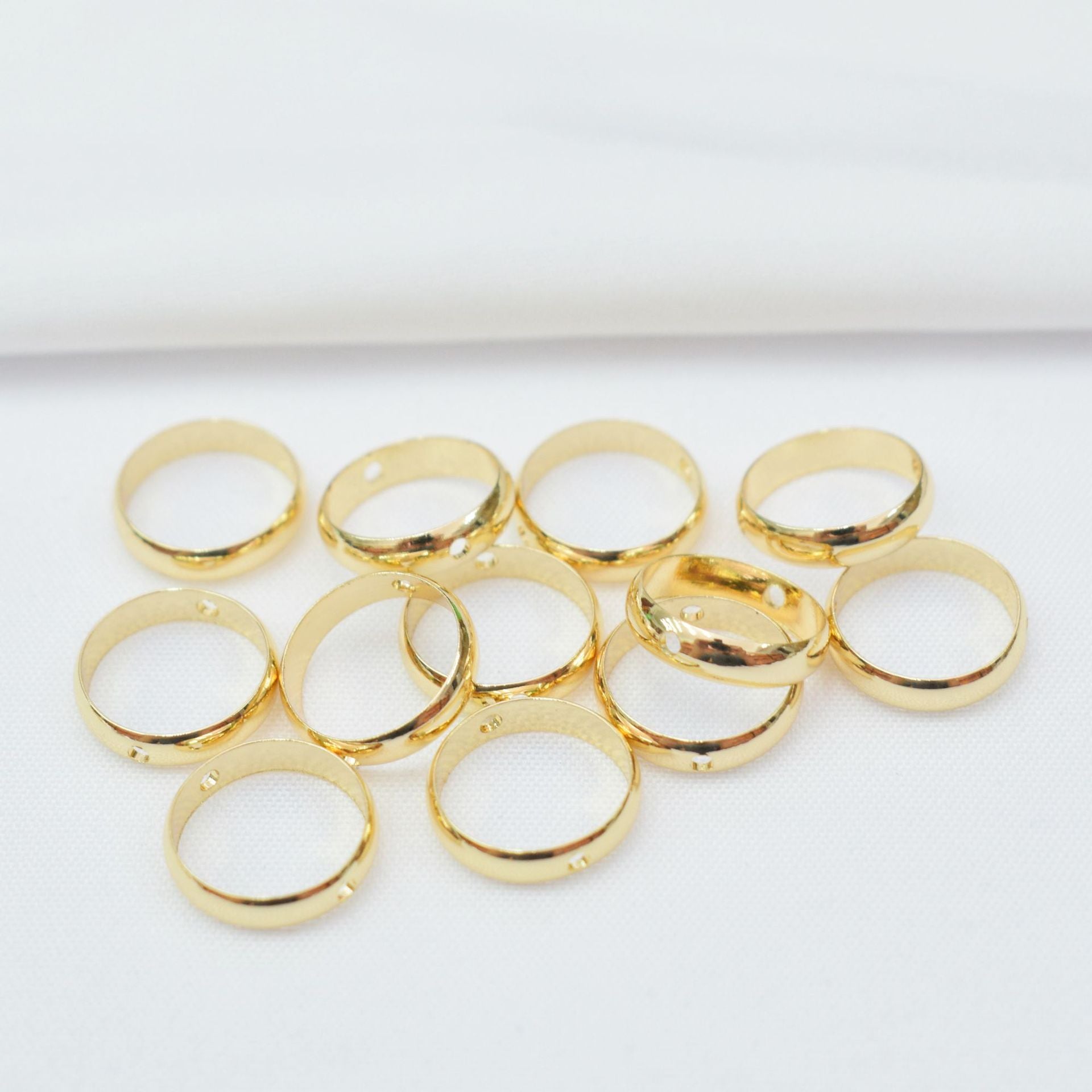 50PCS 18K Gold Filled Beads Collar Smooth 8mm 10mm 12mm Circle White Gold Silver With Hole For Jewelry Making DIY Beads Doki Decor 14K Gold 8mm (for 6mm beads) 