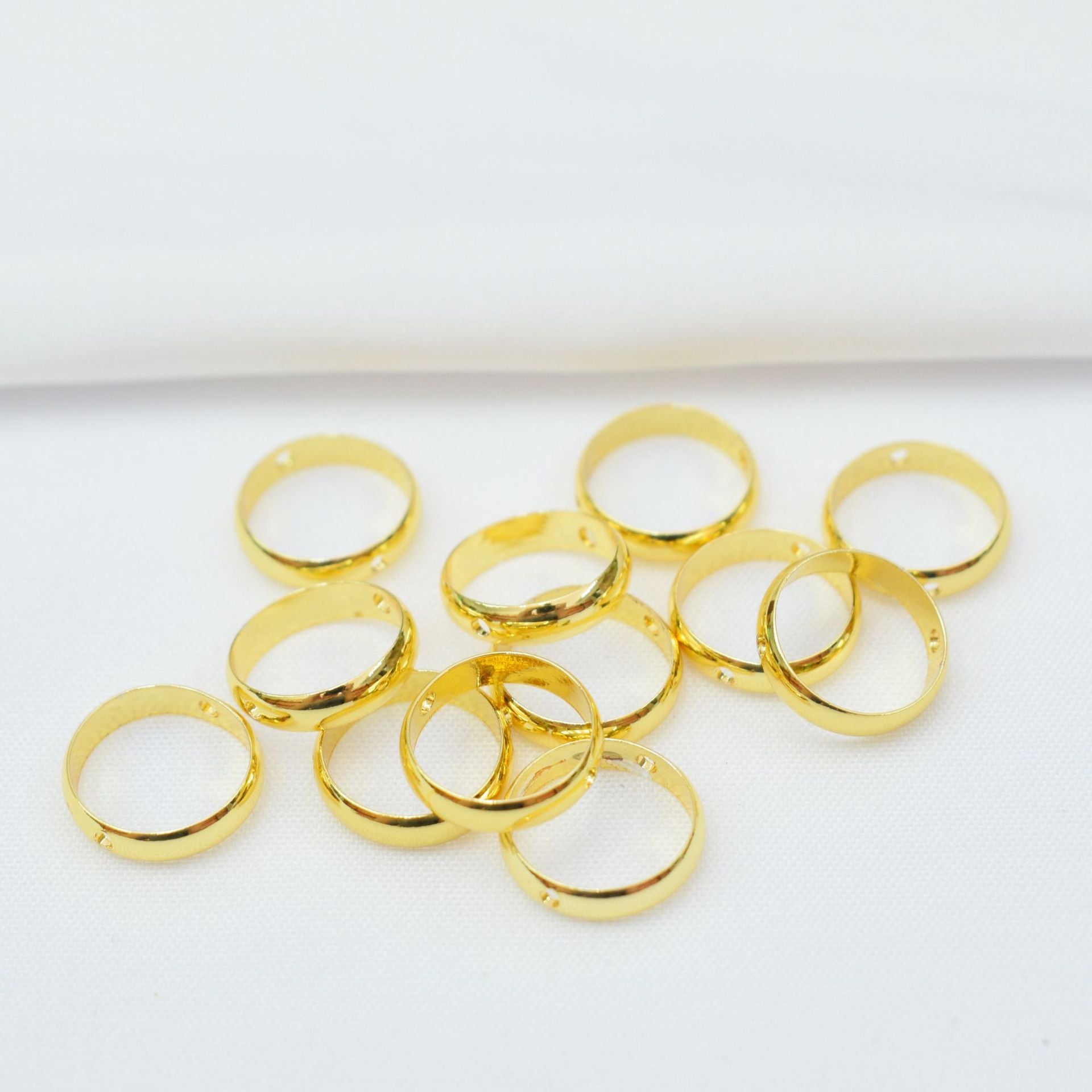 50PCS 18K Gold Filled Beads Collar Smooth 8mm 10mm 12mm Circle White Gold Silver With Hole For Jewelry Making DIY Beads Doki Decor 18K Gold 8mm (for 6mm beads) 