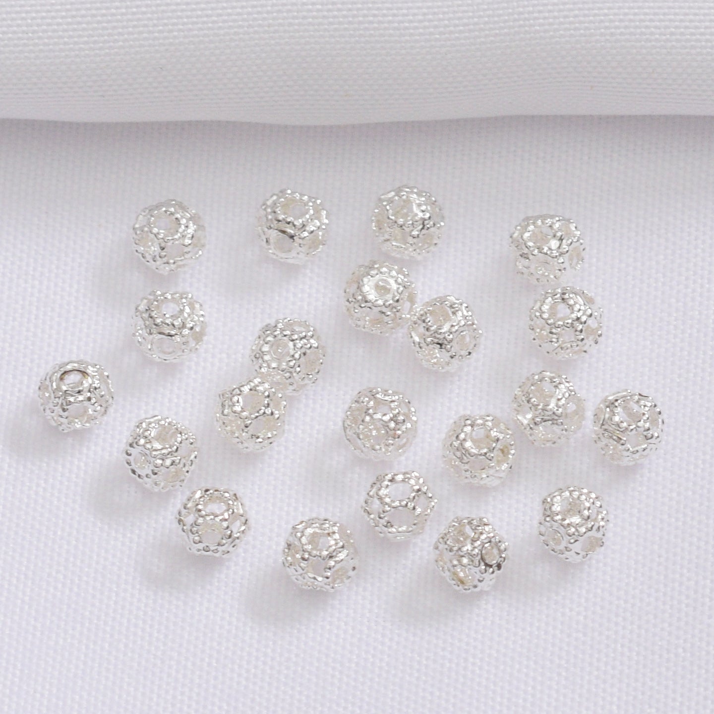 100PCS 18K Gold Filled Spacer Beads Ball Hollow Pattern White Gold Silver Large Hole For Jewelry Making DIY Beads Doki Decor Silver  