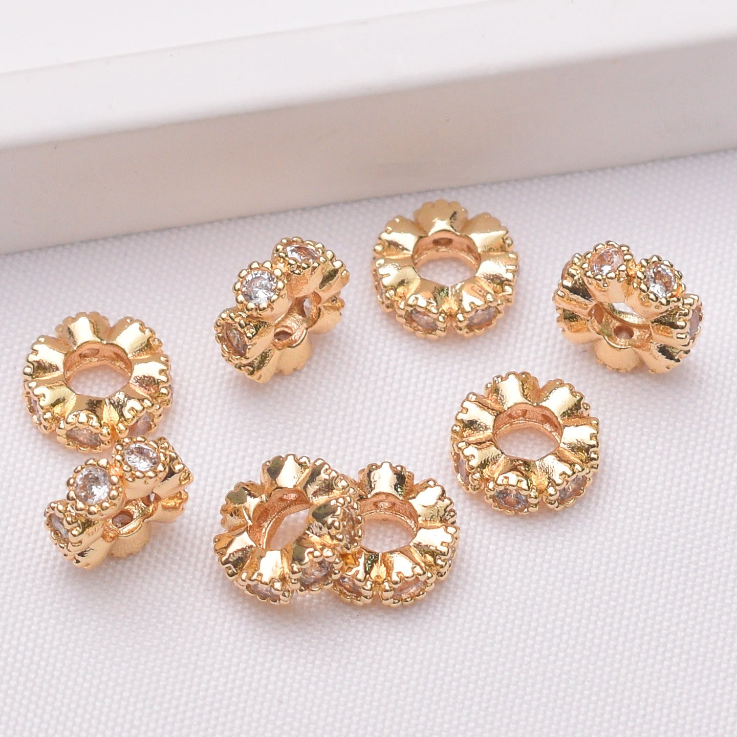 10PCS 18K Gold Filled Spacer Beads Flower Flat Rhinestone White Gold Silver For Jewelry Making DIY Beads Doki Decor 14K Gold 6mm 