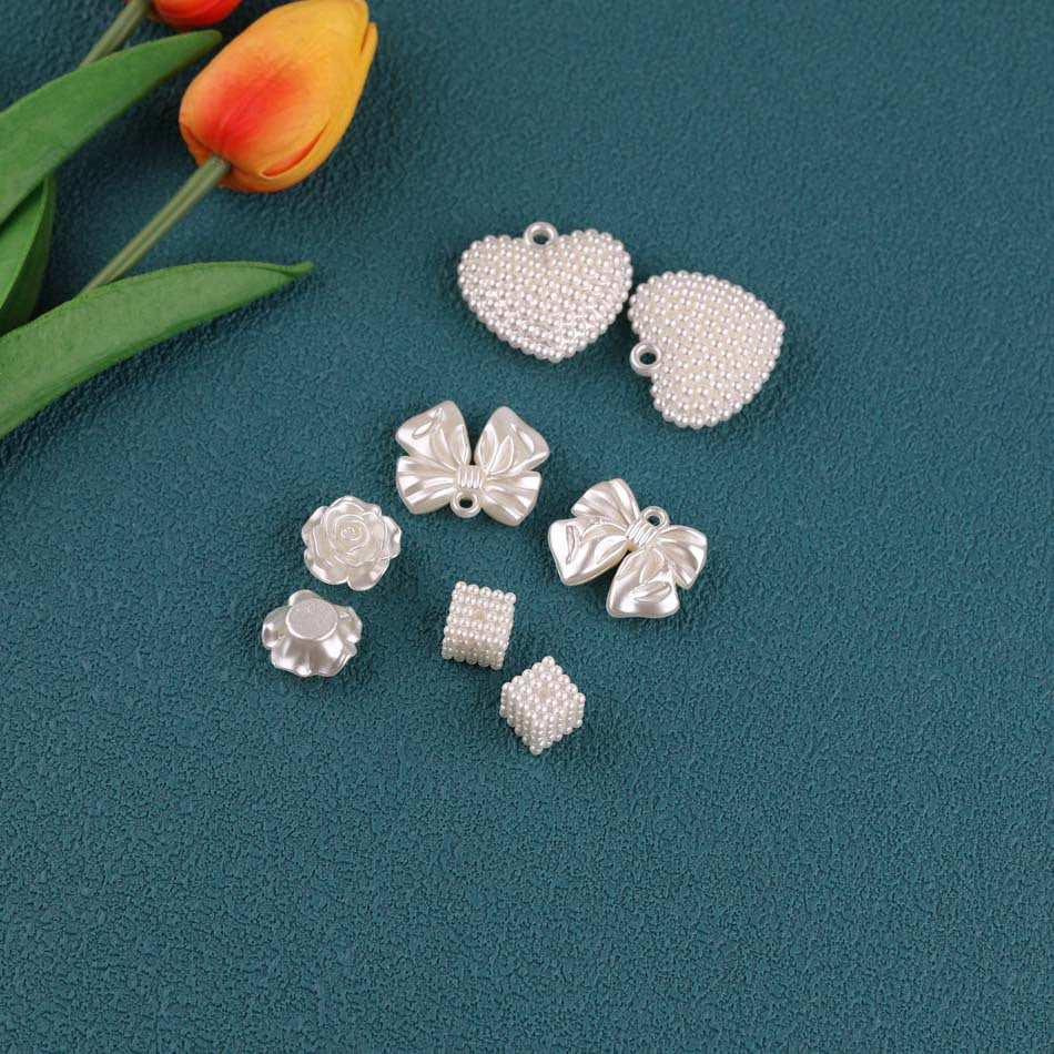 100PCS ABS Plastic Pearls Resin Heart Rose Bow Tie Cube With Loop For Jewelry Making Wholesale Pearls Doki Decor   