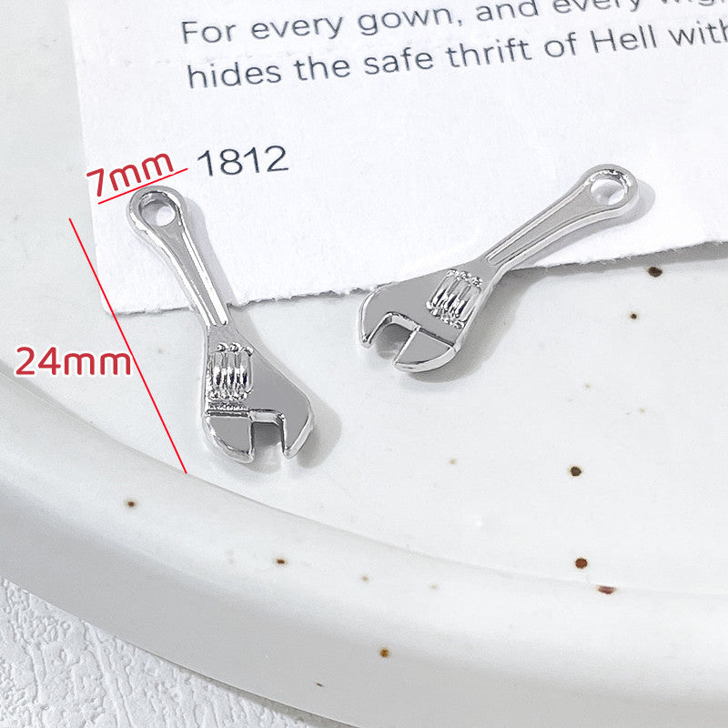 5PCS Alloy Pendants Hammer Wrench Screwdriver Scissor Axe Tools Jewelry Making Findings Supplies Pendants Doki Decor 1  