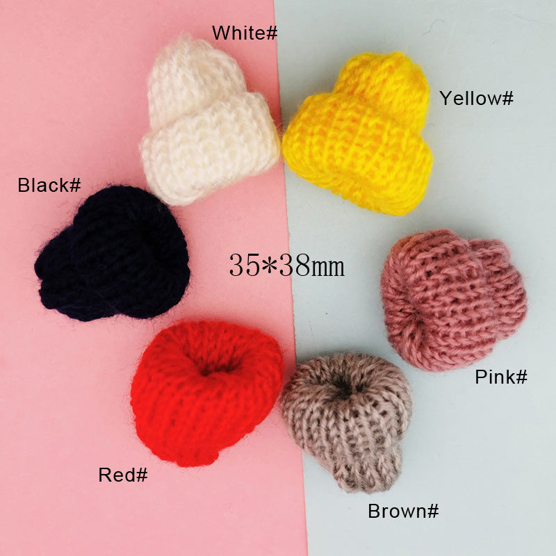 10PCS Woolen Pendants Mini Beanie Hat Jewelry Making Findings Supplies DIY Pendants Doki Decor Black  