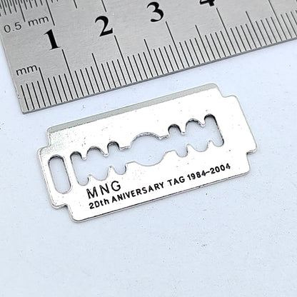 100PCS Alloy Pendants Razor Blade Flat Unique Jewelry Making Findings Supplies DIY Pendants Doki Decor   