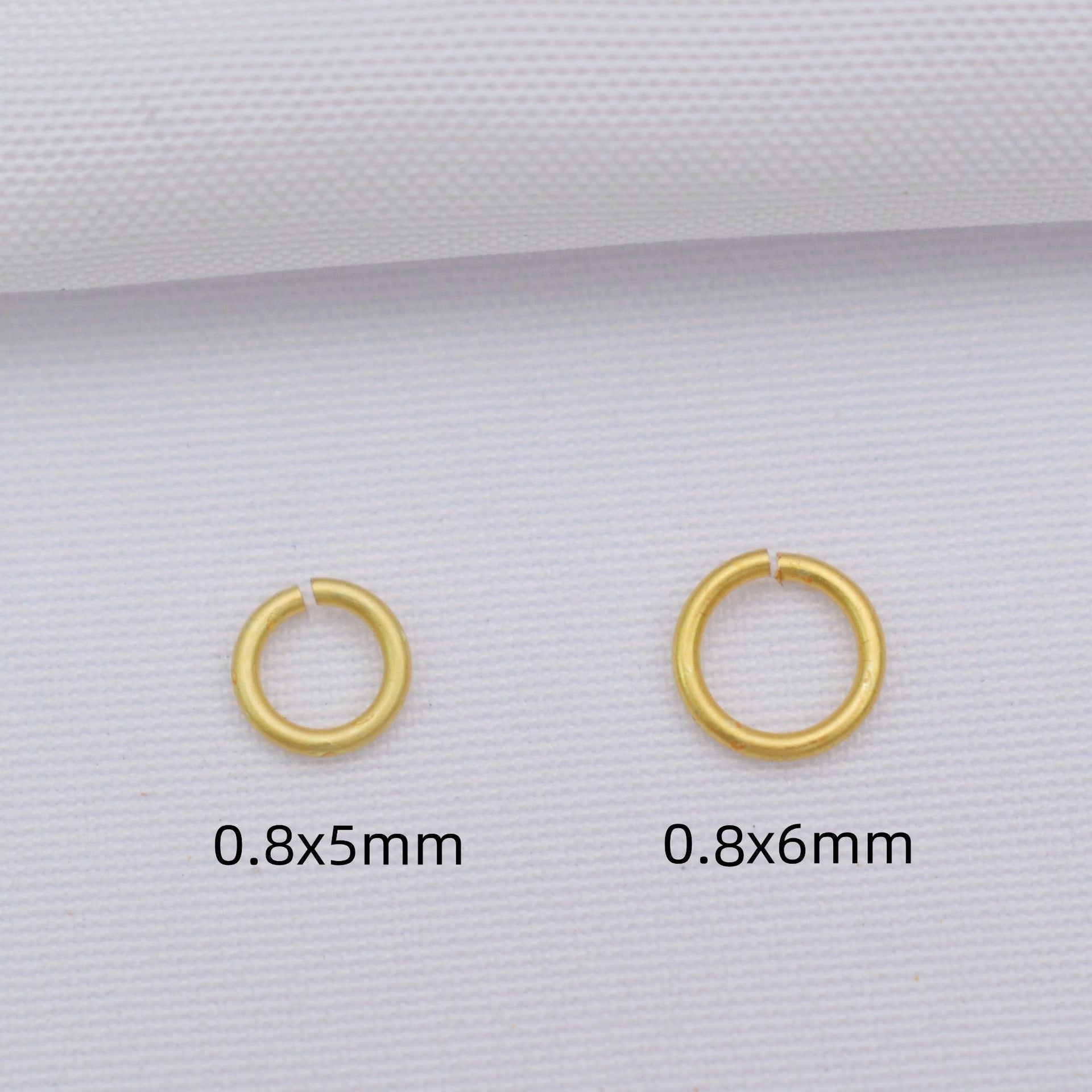 140PCS 180PCS Placer Gold Jump Rings Circle Connecting Split DIY Jewelry Making Supplies Jump Rings Doki Decor 0.8*5mm (180pcs/bag)  